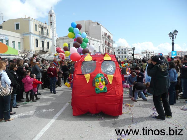 carnivaltinos2008 071