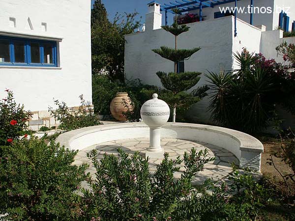 tinos-081