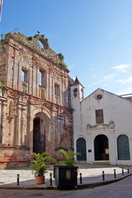 CAPILLA DE SANTO DOMINGO 01