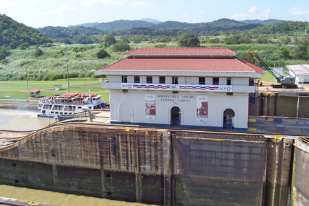PANAMA CANAL 03