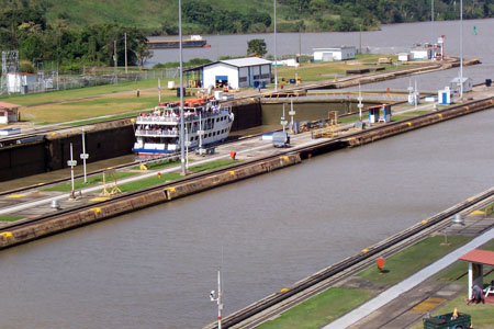 PANAMA CANAL 08