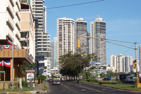 AVENIDA BALBOA 03