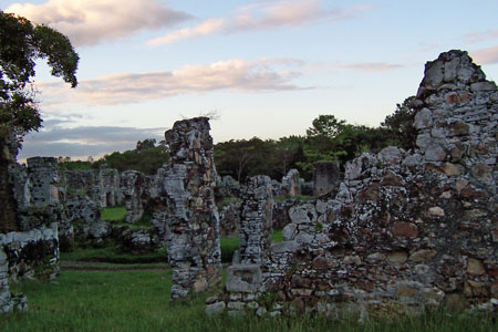 RUINAS 23